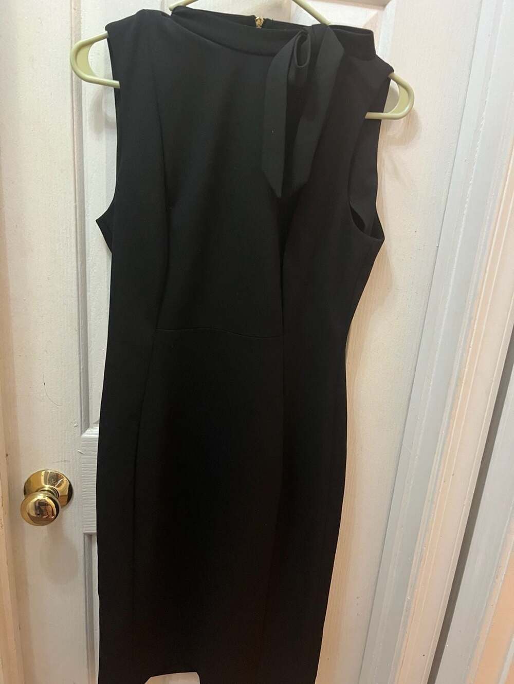 Calvin Klein Sleeveless Bow-Neck Sheath Dress Size 8 Black